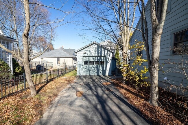 Photo - 47 Florence St