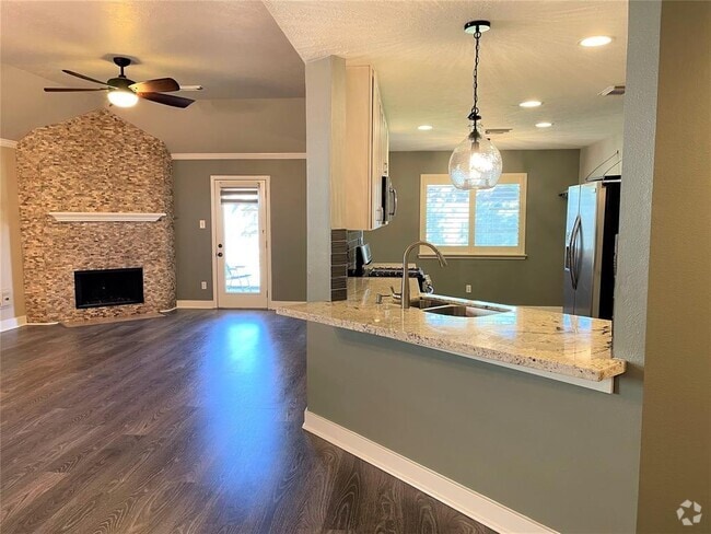 Building Photo - 15122 Red Cedar Cove Ln Rental