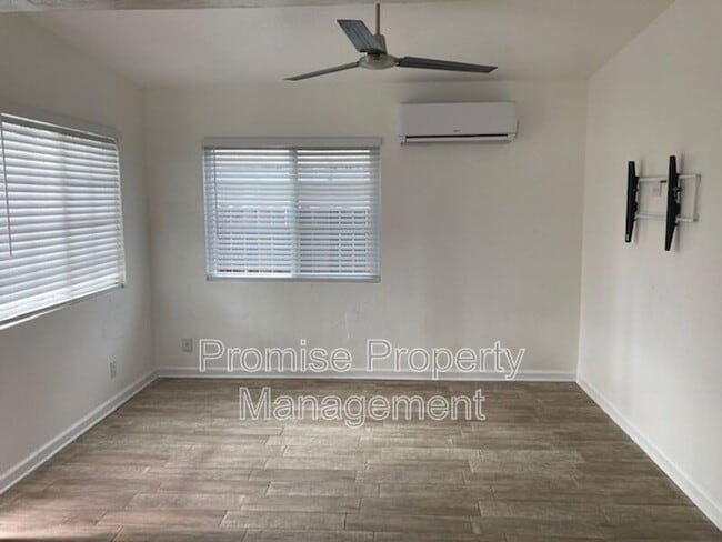 Photo - 1209 Langford St