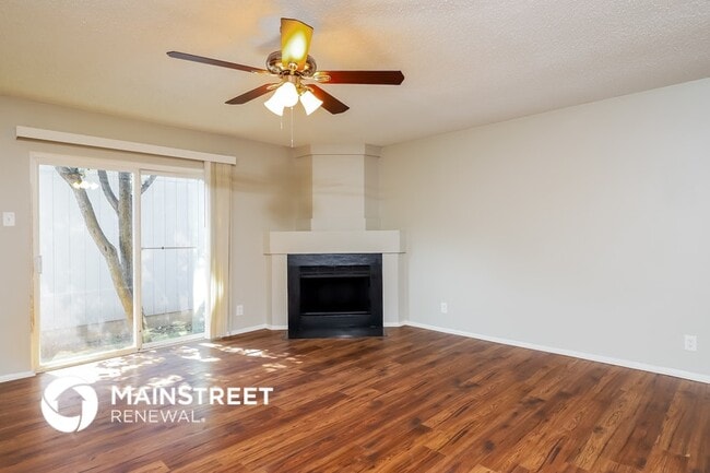 Photo - 6846 Columbia Ridge Dr