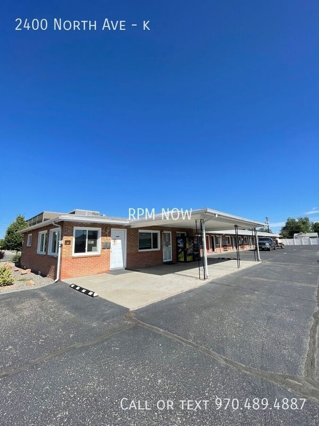 Photo - 2400 North Ave-k