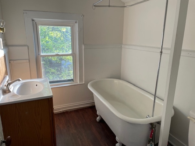 Photo - 256 W 4th St Unidad Upper Apartment