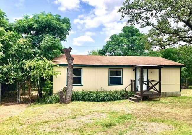 Building Photo - 1103 Lipan Trail Rental