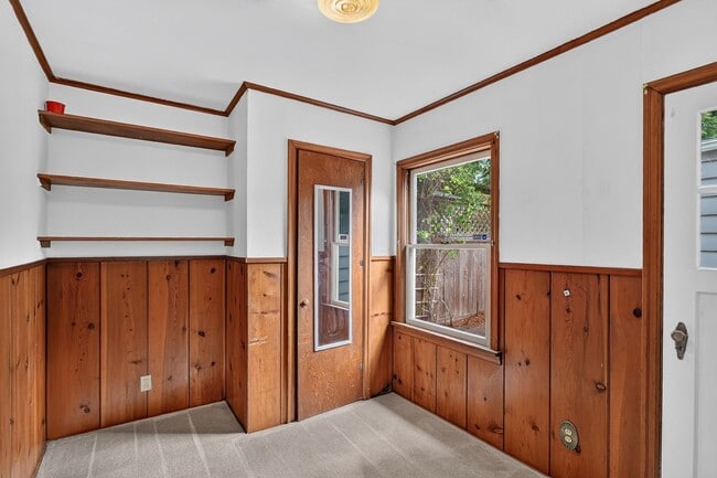 Photo - 2124 NE 78th Ave