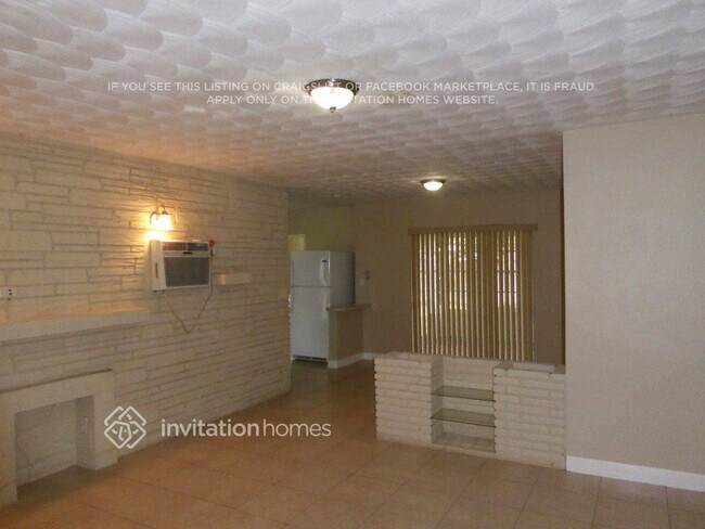 Photo - 2201 N 57th Ave