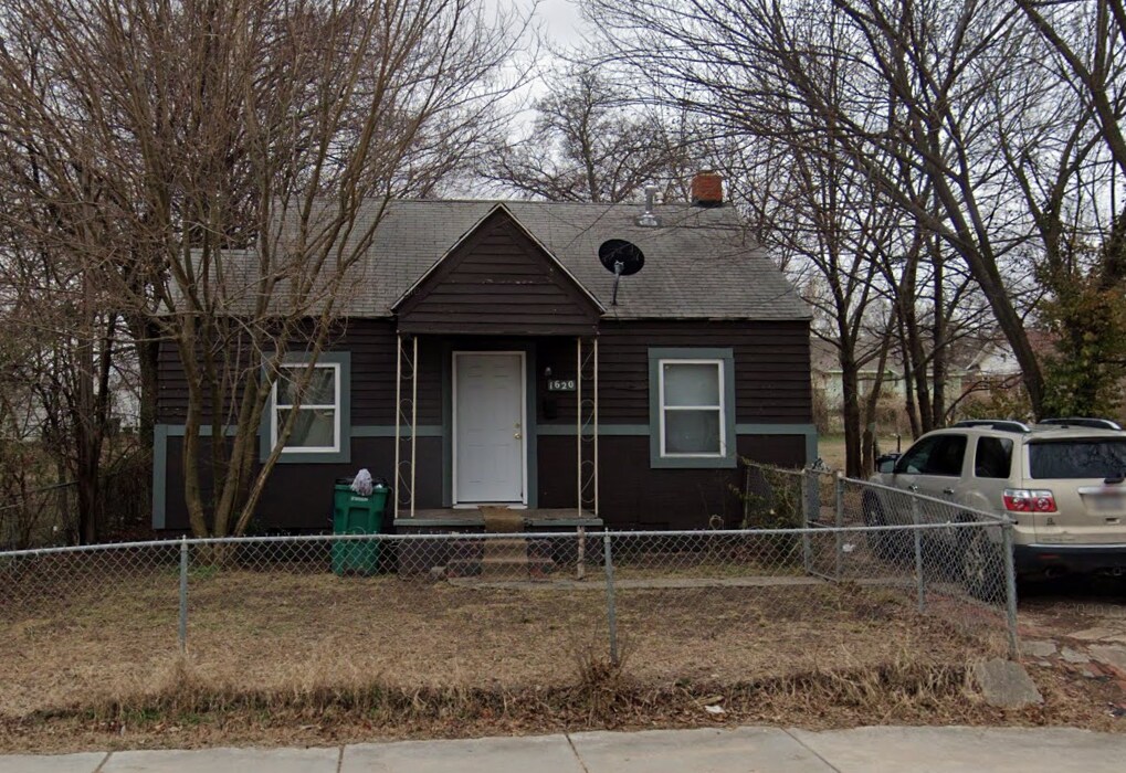 Photo - 1620 NE 19th St House