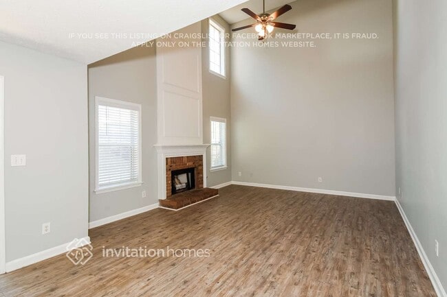 Photo - 5326 Spike Ln