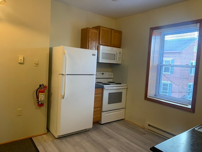 Photo - 331 Penn St Unit 3A