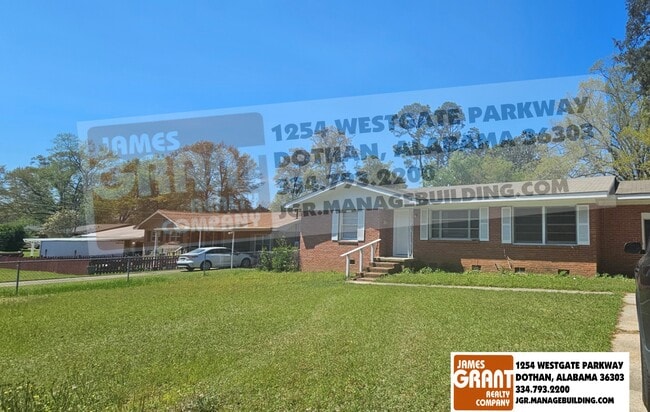 Photo - 2004 Roebuck St