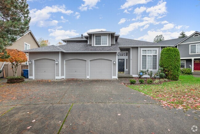 Building Photo - 4 Bd / 2.5 Ba Renton Home