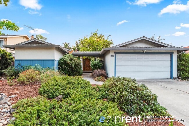 4 br, 2.5 bath House - 1349 Thunderbird Av... - 4 br, 2.5 bath House - 1349 Thunderbird Av...