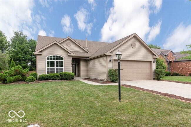 Photo - 10272 Lakeland Dr House
