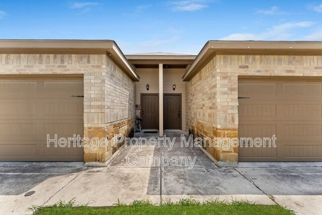 Photo - 2541 Pahmeyer Rd