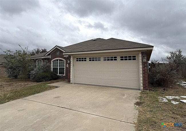 Photo - 2404 Griffin Dr