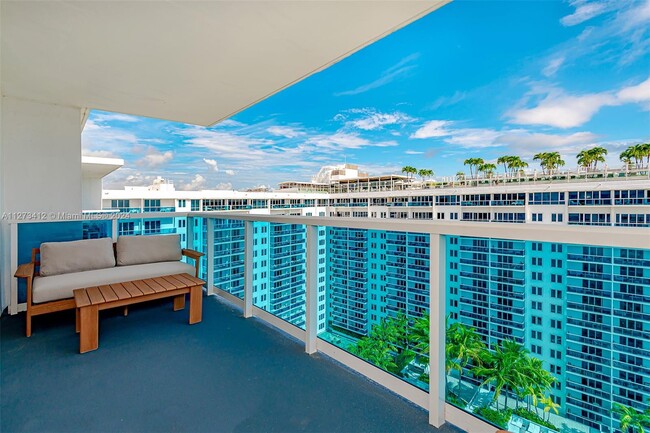 Photo - 2301 Collins Ave Condominio Unidad PH11