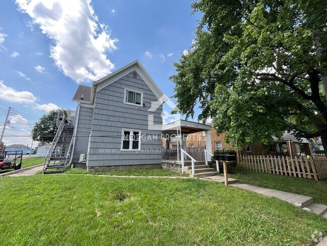 Building Photo - 1309 Brown St Unit 2 Rental