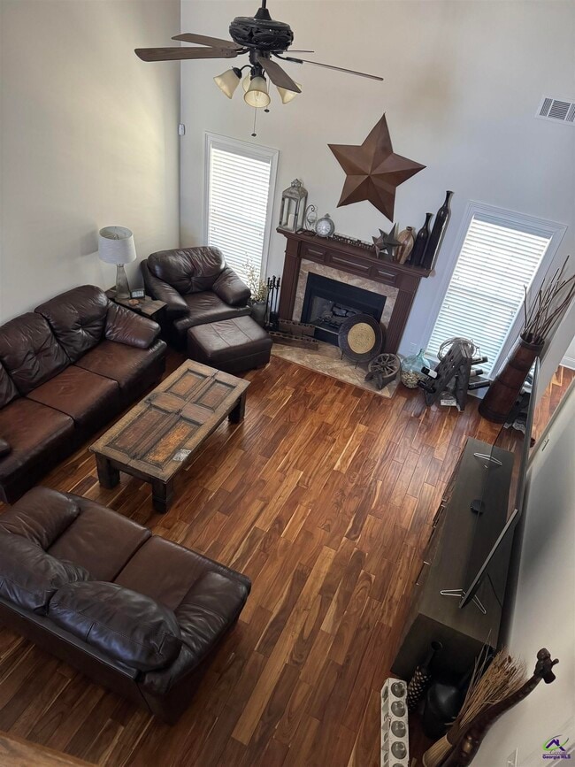 Photo - 305 Taylor Elaine Dr