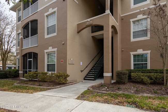 Building Photo - 7990 Baymeadows Cir E Unit 220