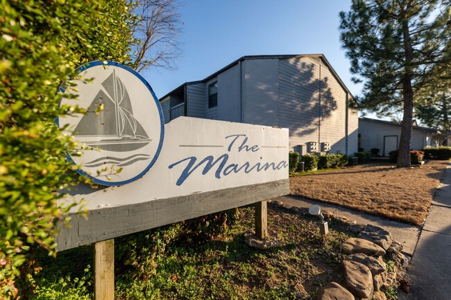 Photo - Marina Apartments