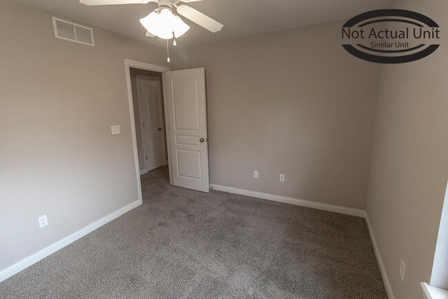 Photo - 7392 Arratt Ct