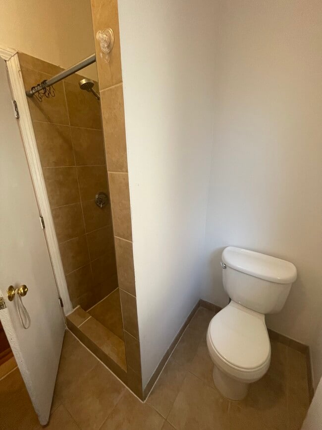 Photo - 10 Saint Lukes Rd