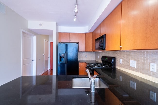 Photo - 1117 10th St NW Unidad 1012