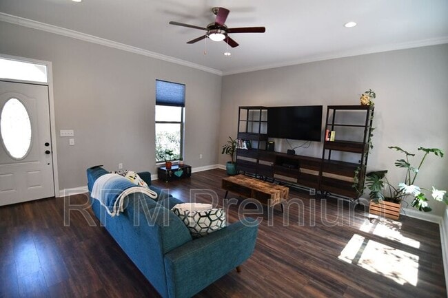 Photo - 2582 Boudreaux Ave