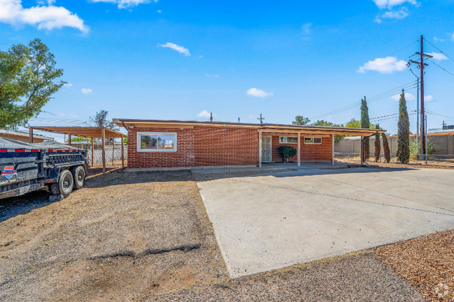 Building Photo - 3431 S Pantano Rd Rental