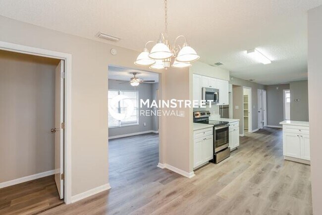 3 Bedroom Pet-Friendly Home in LAKELAND, FL with Main Street Renewal