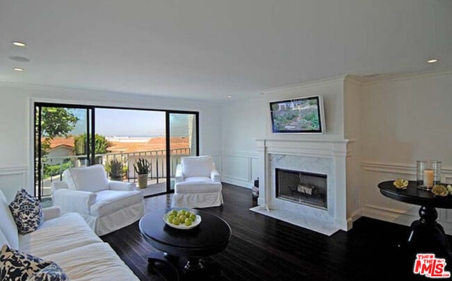 Photo - 6780 Shearwater Ln