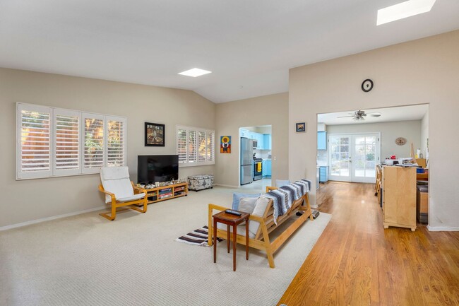 Photo - 3 Bed 2 Bath House in Scripps Ranch