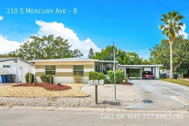 Building Photo - 310 S Mercury Ave Unit B Rental