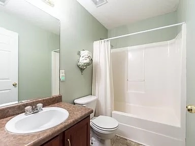 Building Photo - 309 Strawbridge Ln