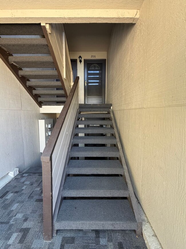 Photo - Meadow Springs Golf Course Views! 2 bed, 2 ba with Balcony!