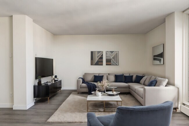 Photo - Fontana Place