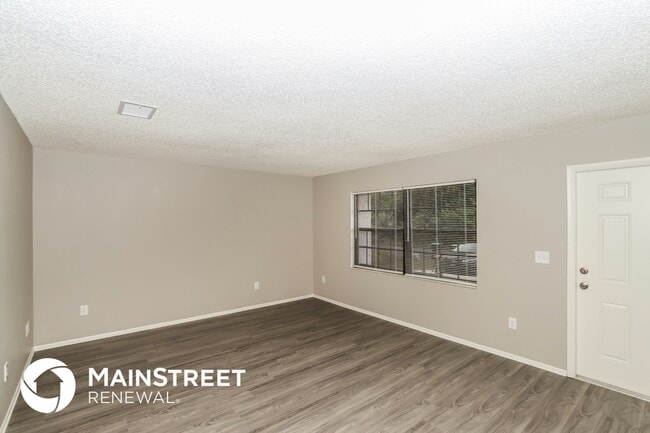 Photo - 829 Tampa Ave SE