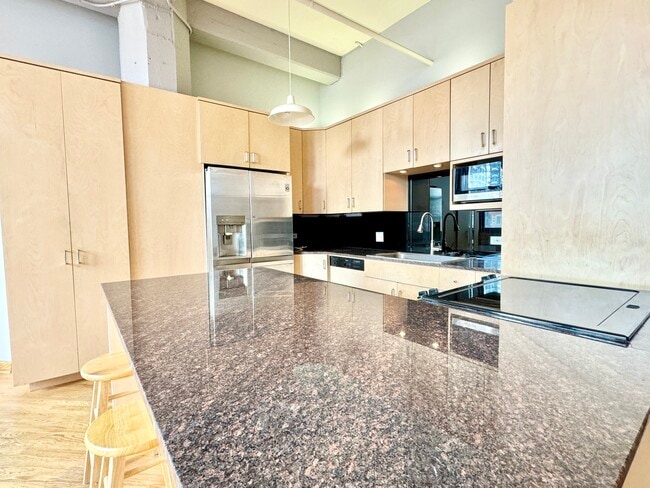 Photo - 124 W Polk St Unit 803