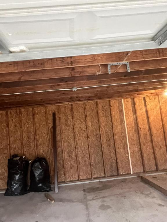 Photo - 13700 Maple Leaf Dr