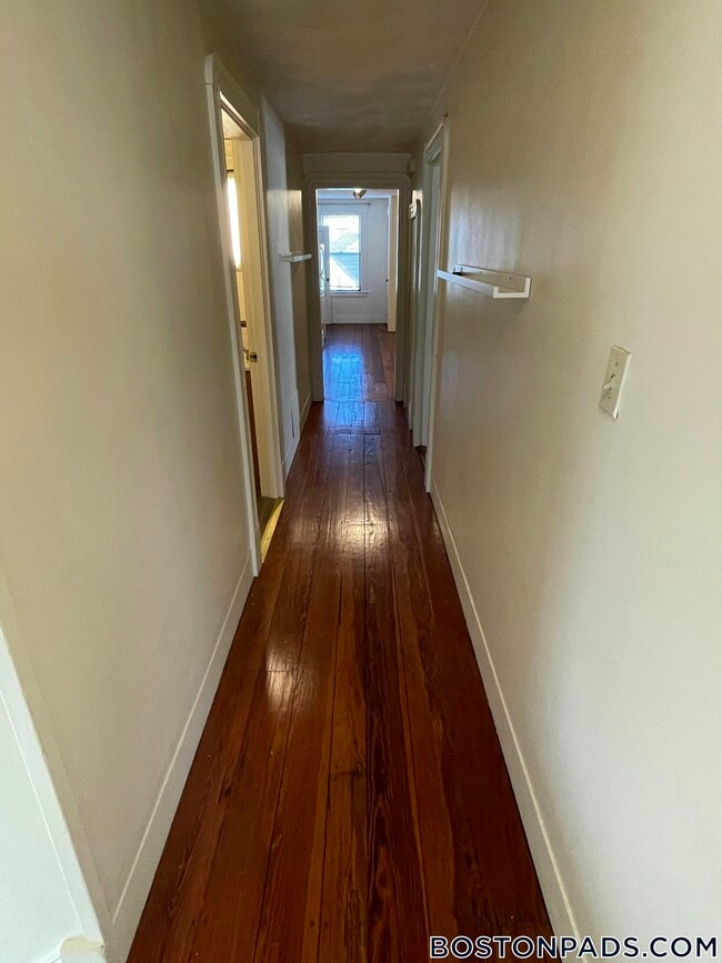 Photo - 79 Electric Ave Unidad 3