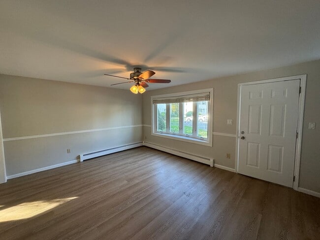 Photo - 20 Northwoods Cir