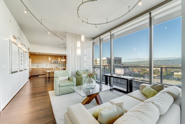 Photo - Gorgeous 3 Bedroom Condo with Huge Outdoor Space at Axis Unit 2023