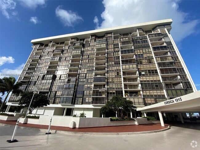 Building Photo - 1915 Brickell Ave Unit 1106C Rental