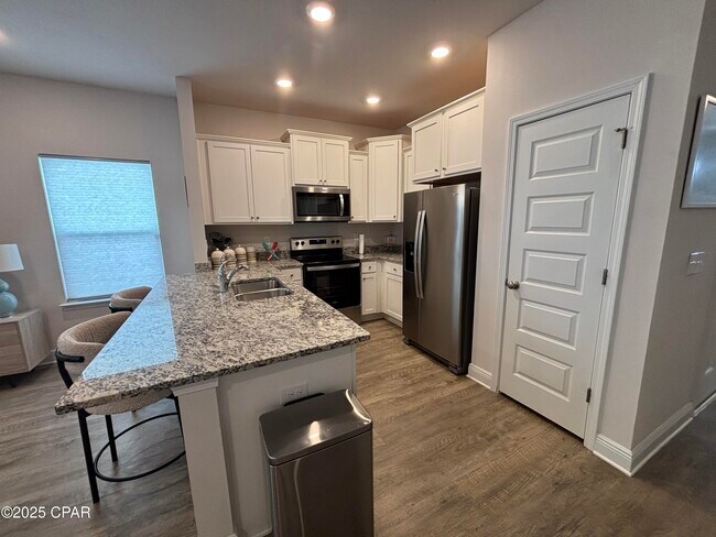 1614 Caleigh Ct