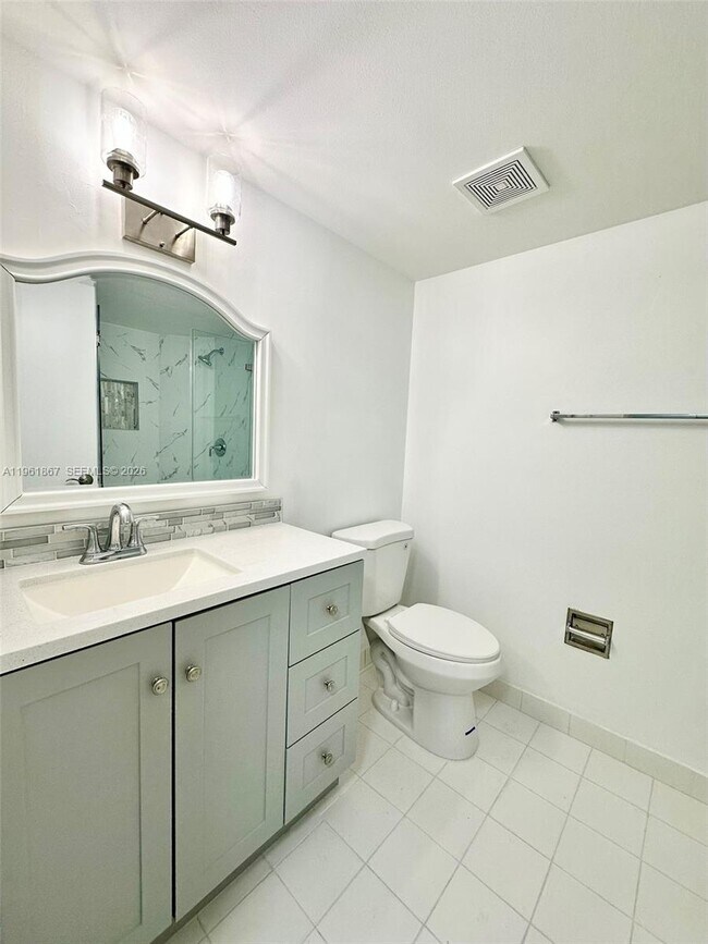 Photo - 10237 NW 9th St Cir Unit 210-4