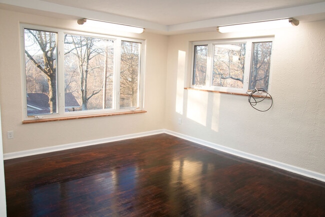 Photo - 803 Diamond Ct Unit 2