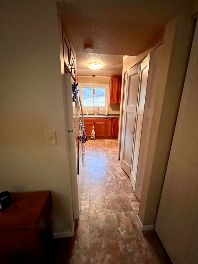 Photo - 429 W Eagle Lake Dr