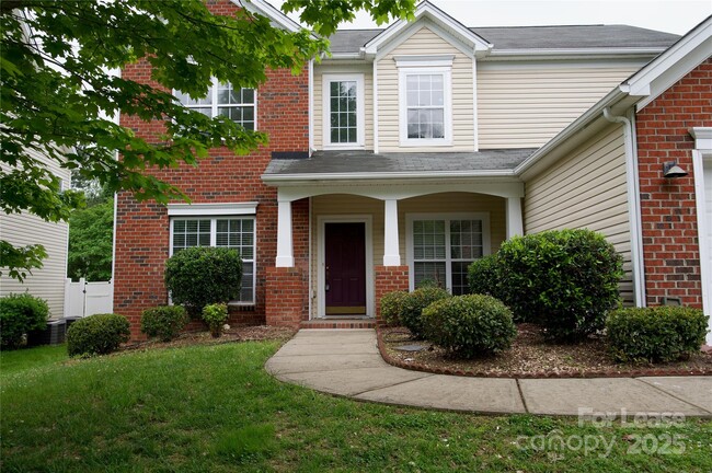 Photo - 14813 Provence Ln House