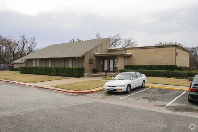 Photo - Cotton Creek Apartments