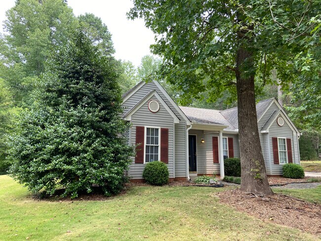 Photo - 3340 Centerville Rd House