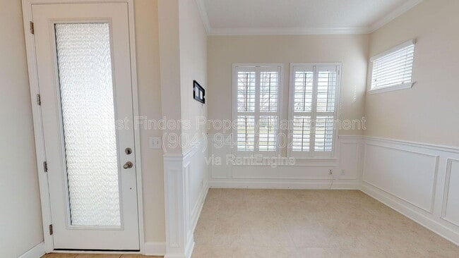 Photo - 203 Southern Oak Dr